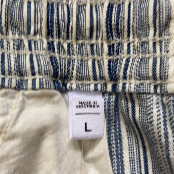 MWT Loft blue White Striped Draw String Shorts L - Picture 6 of 7